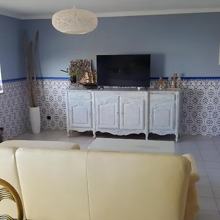 4 Bedrooms Appartement At Pataias 100 M Away From The Beach With Sea View Furnished Terrace And Wifi Διαμέρισμα